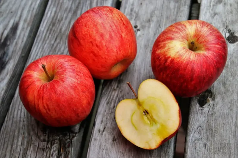 Desayuno Manzanas - Doña Francisquita