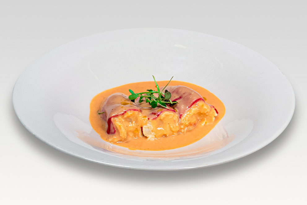 Pimientos del Piquillo Rellenos de Brandada de Bacalao