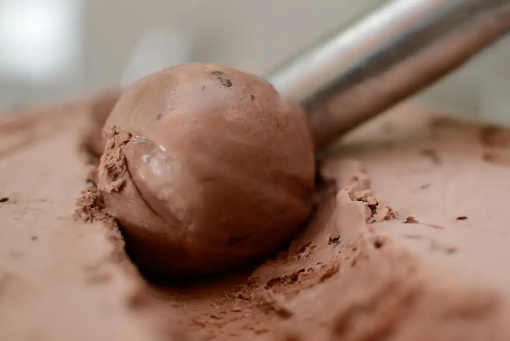Una bola de helado